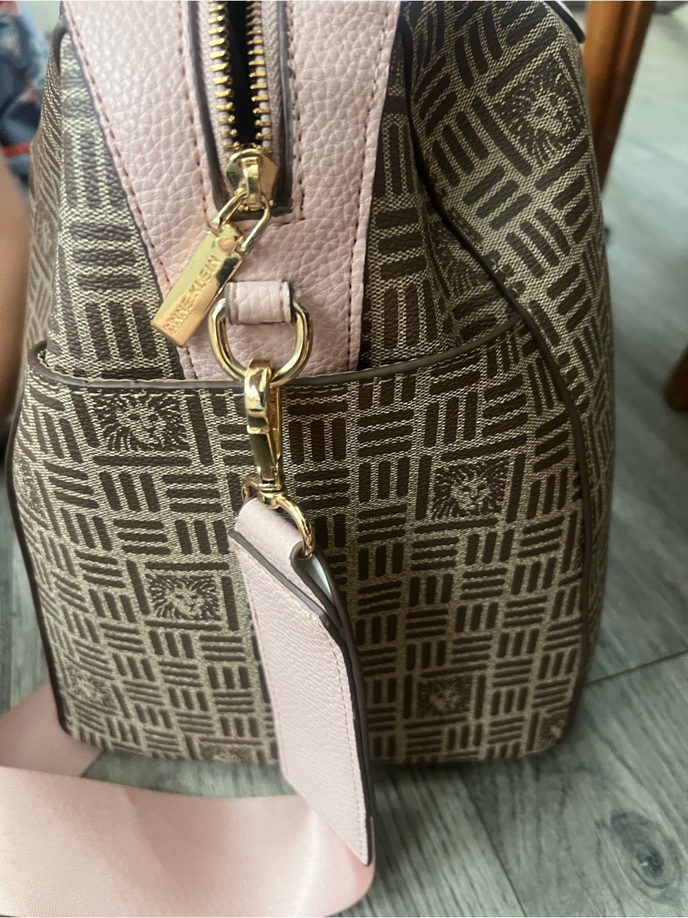 Anne Klein Pink Patterned Tote Bag with Shoulder Strap - Picture 4 of 7